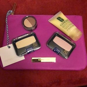 Brand new !! Eyeshadows  & moisturizer!